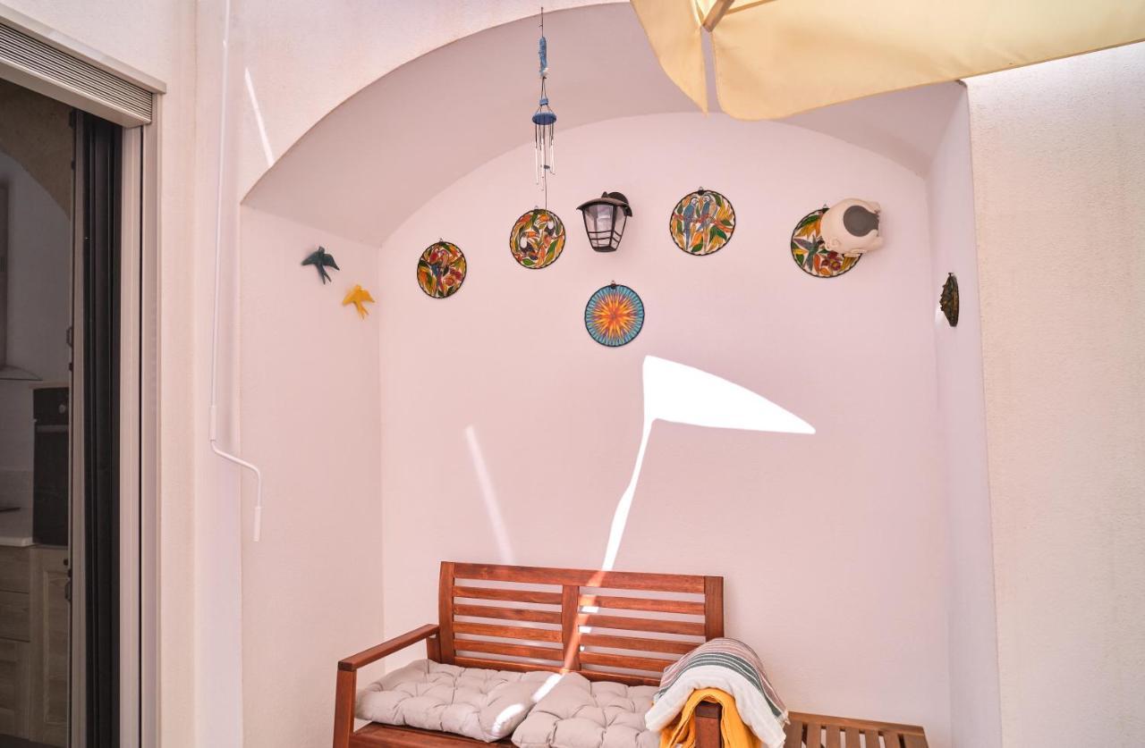 Casa Margherita - Typical Salento House Castrignano del Capo Exterior photo